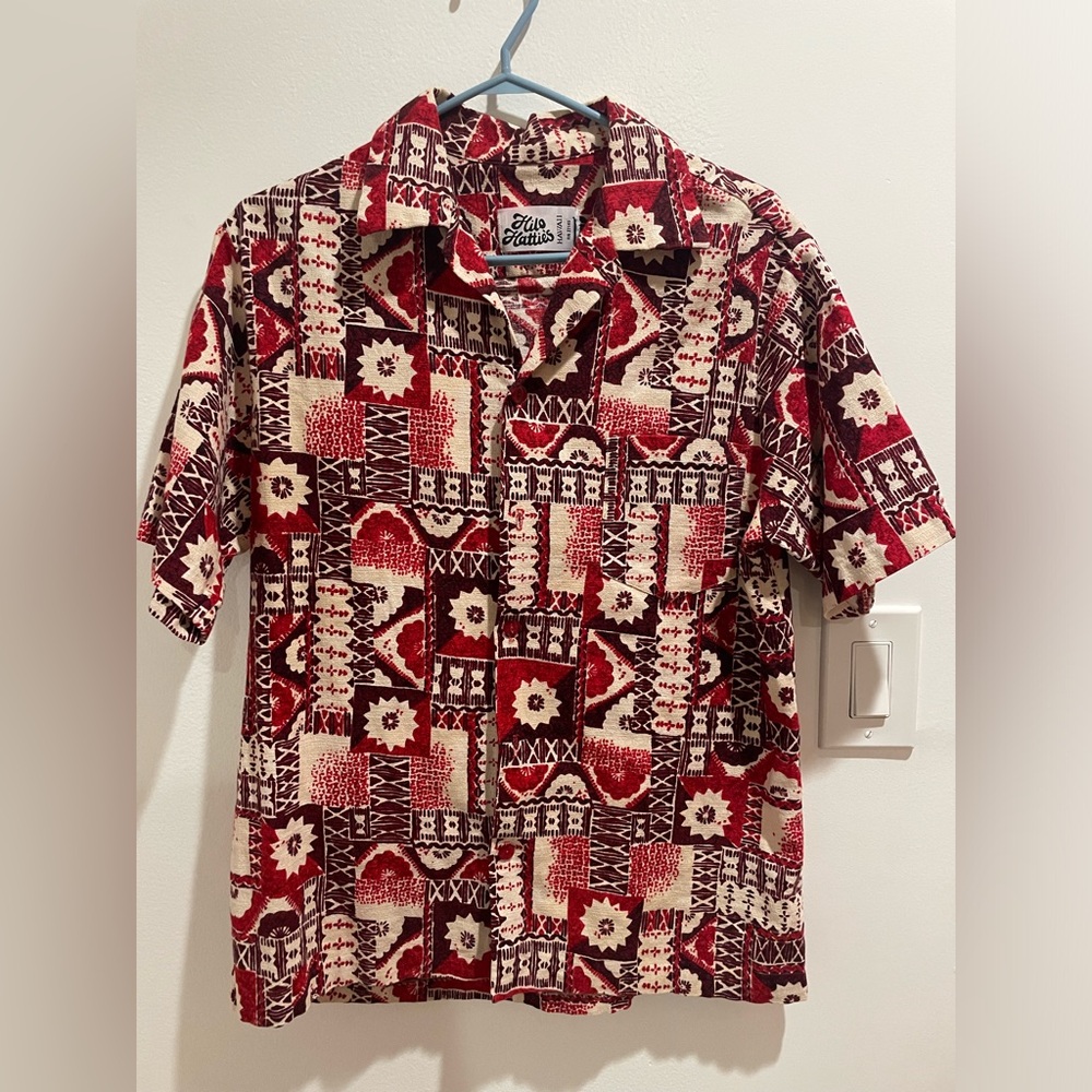 Vintage Hilo Hatties men’s shirt